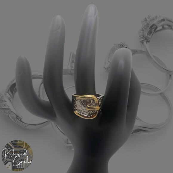 Silver and Gold Belt Buckle Ring - Size 9 - Picture 1 of 7